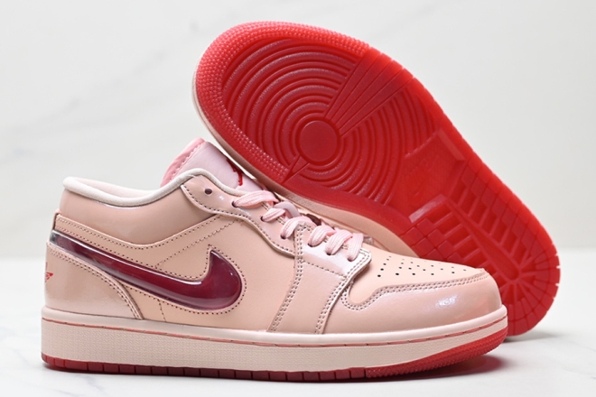 Women Jordan 1 Low 053